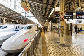 Mecanic de locomotivă, amendat pentru o întârziere de un minut, în Japonia. Bărbatul a dat compania în judecată